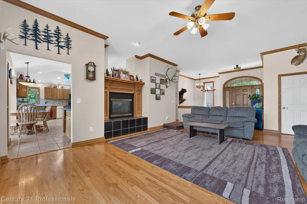 5675 36 Mile Road Bruce Township, MI 48065