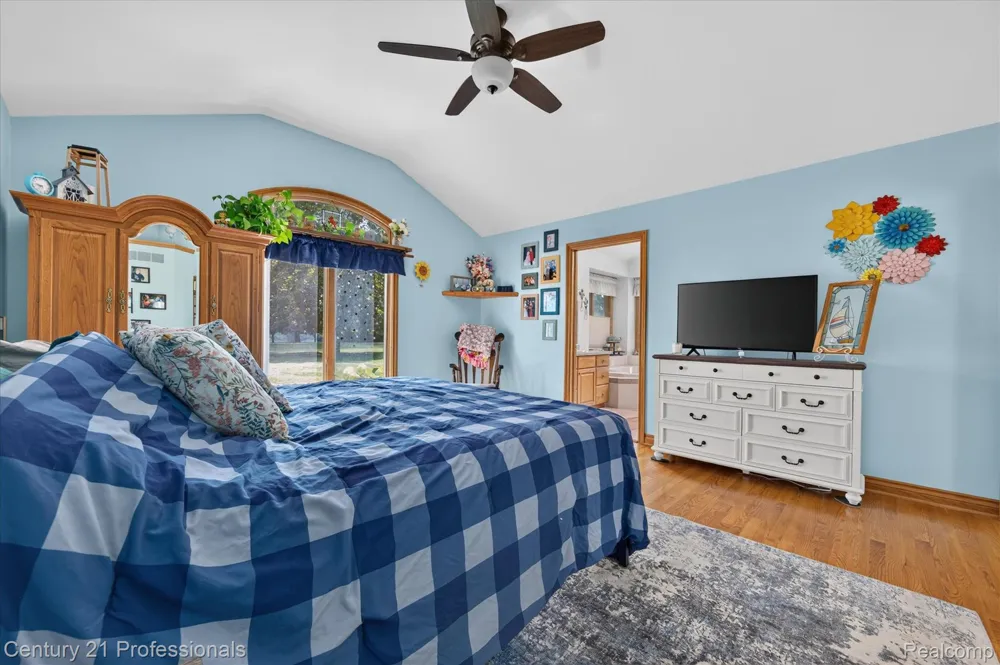 5675 36 Mile Road Bruce Township, MI 48065