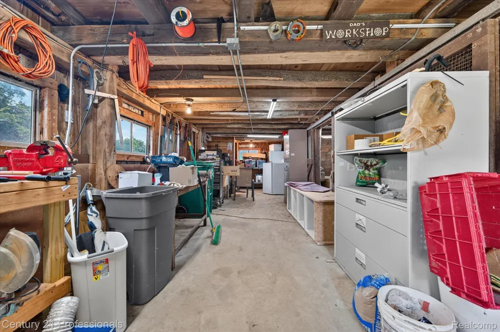 5675 36 Mile Road Bruce Township, MI 48065