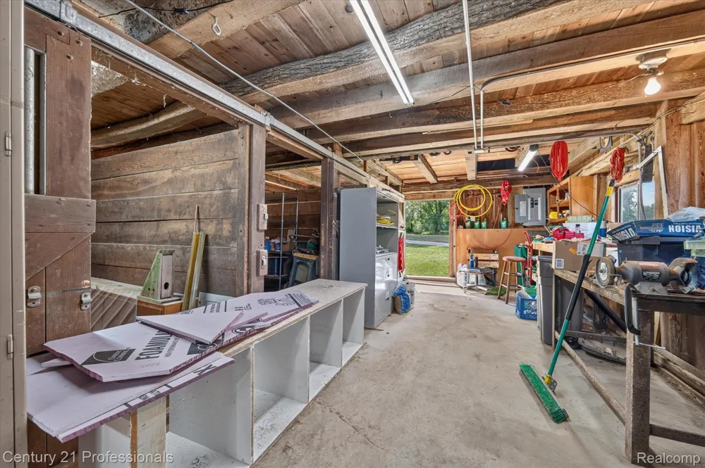 5675 36 Mile Road Bruce Township, MI 48065