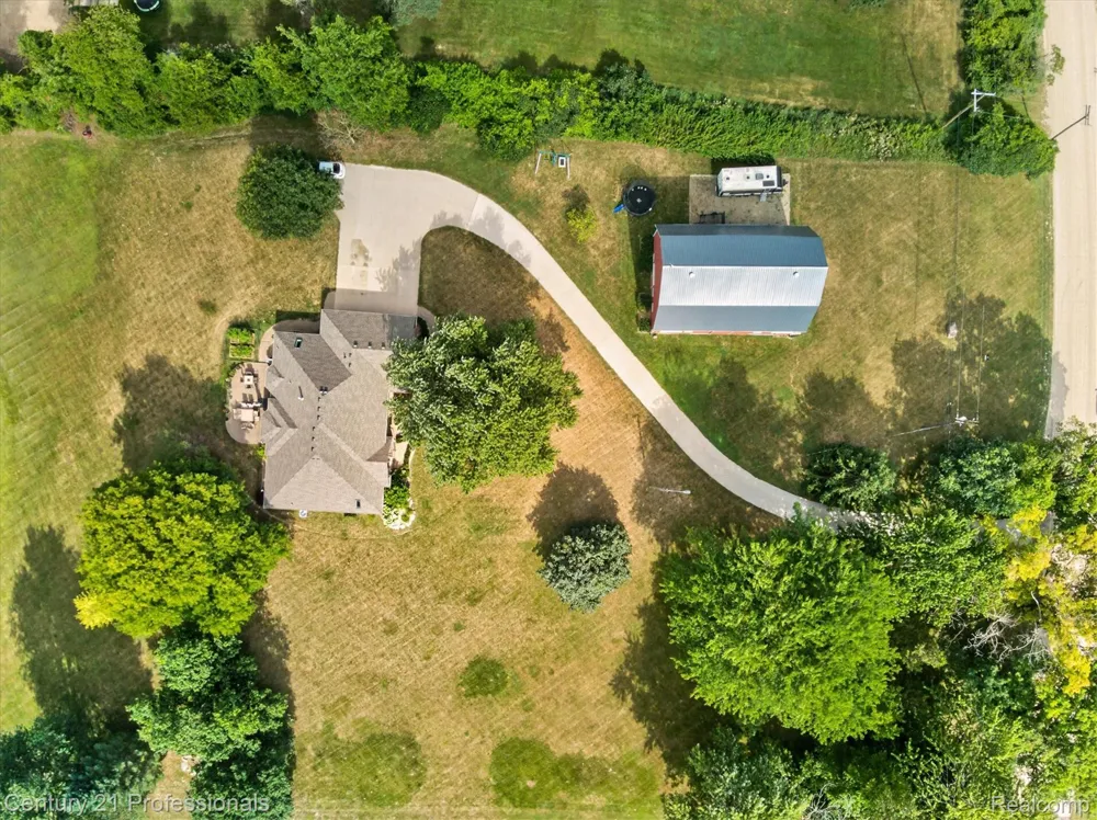5675 36 Mile Road Bruce Township, MI 48065