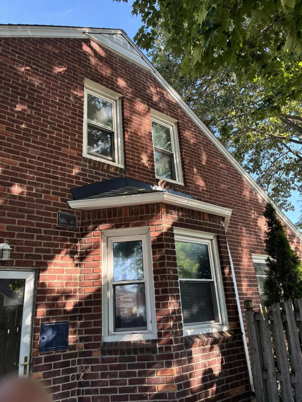 1846 Stanhope Street Grosse Pointe Woods City, MI 48236