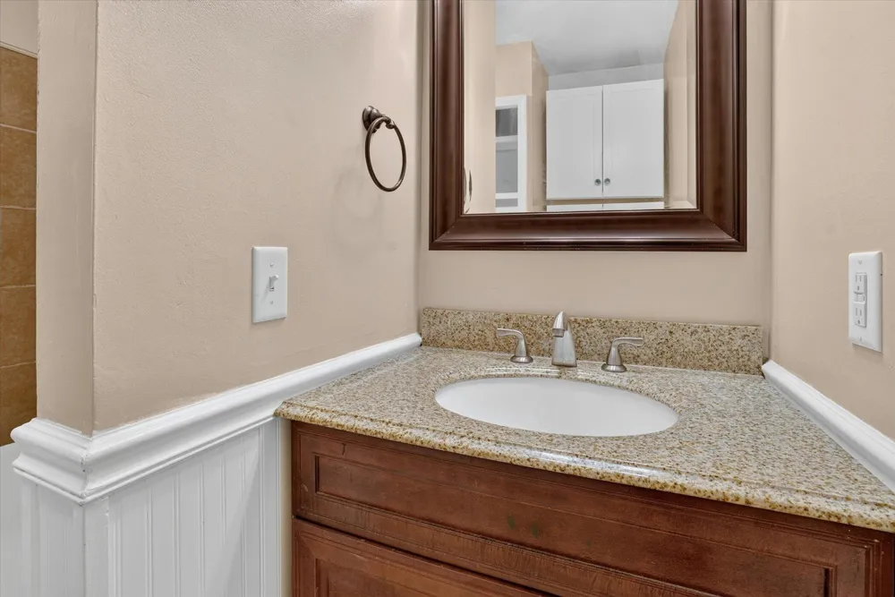 59 Wealthy Avenue Battle Creek City, MI 49015