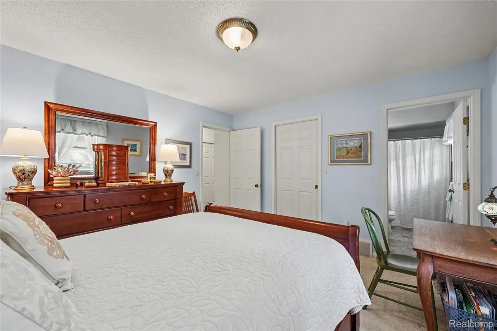 3965 Butternut Court Port Huron City, MI 48060