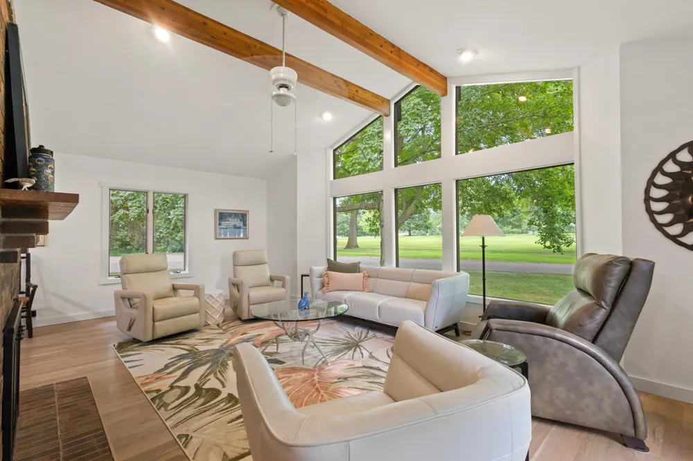 69115 Oakwood Drive White Pigeon Township, MI 49099