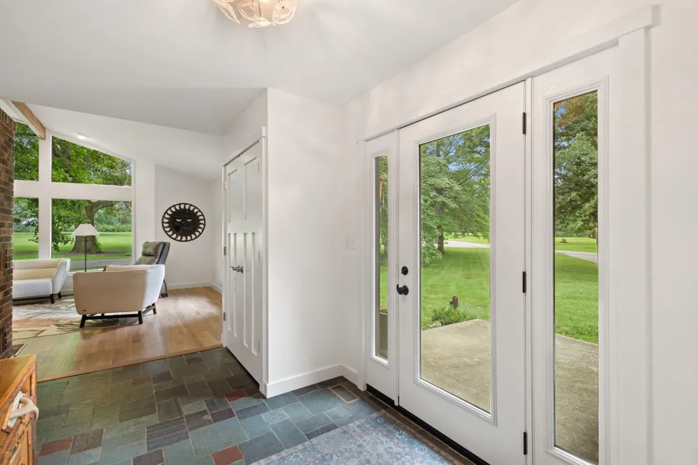 69115 Oakwood Drive White Pigeon Township, MI 49099
