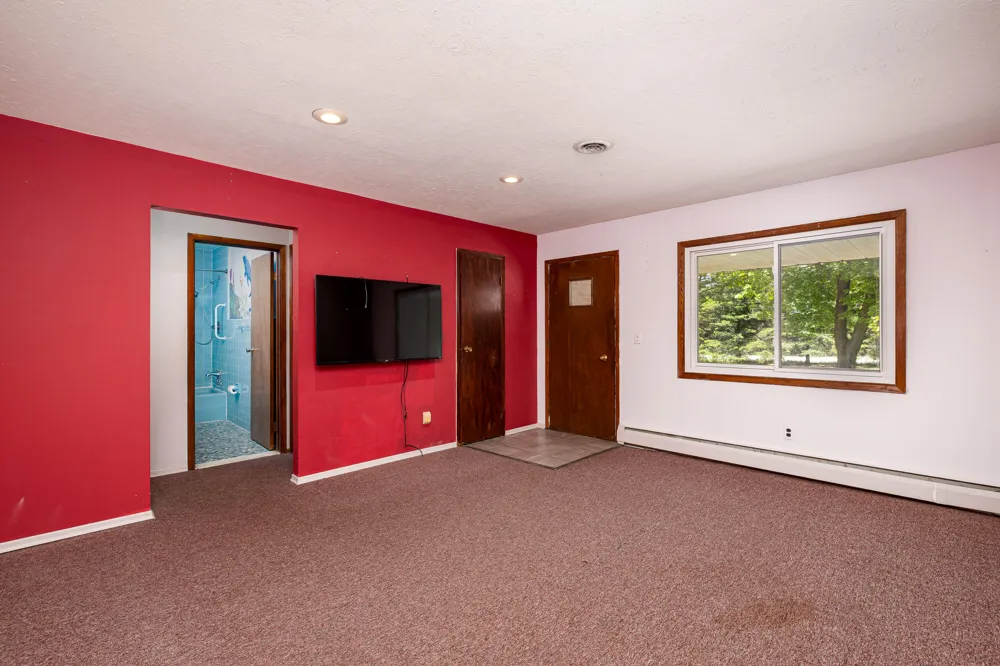 6272 Earhart Road Northfield Township, MI 48105
