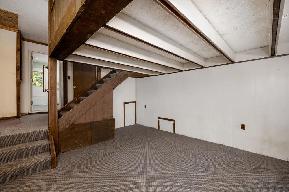 6272 Earhart Road Northfield Township, MI 48105