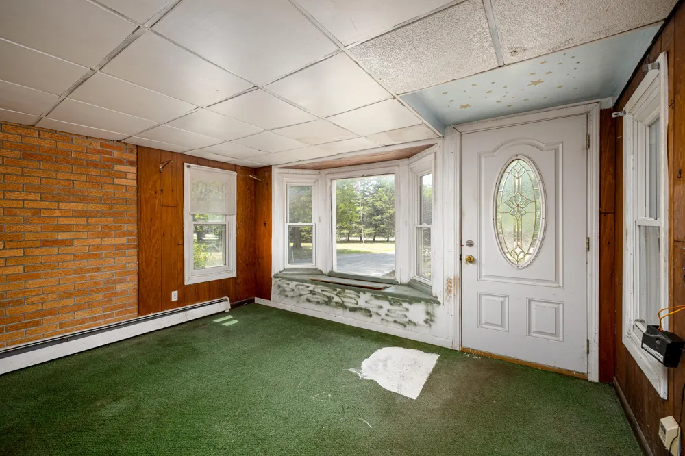 6272 Earhart Road Northfield Township, MI 48105