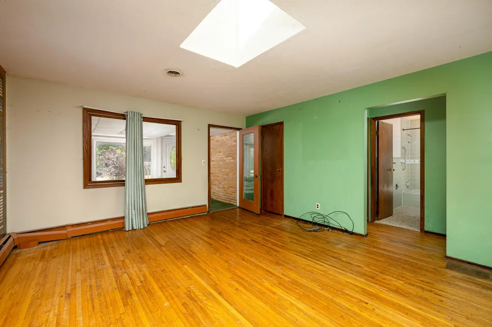 6272 Earhart Road Northfield Township, MI 48105