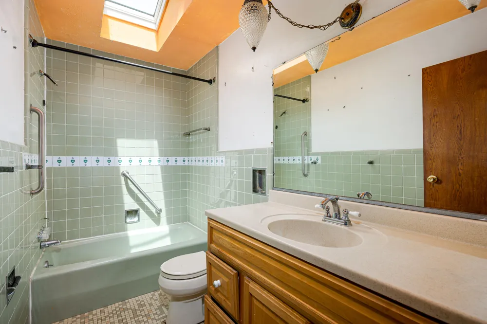 6272 Earhart Road Northfield Township, MI 48105