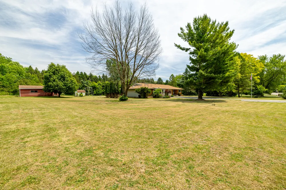 6272 Earhart Road Northfield Township, MI 48105