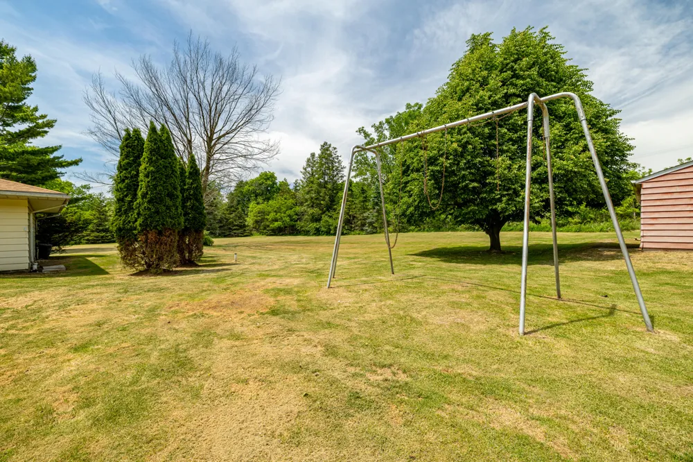 6272 Earhart Road Northfield Township, MI 48105
