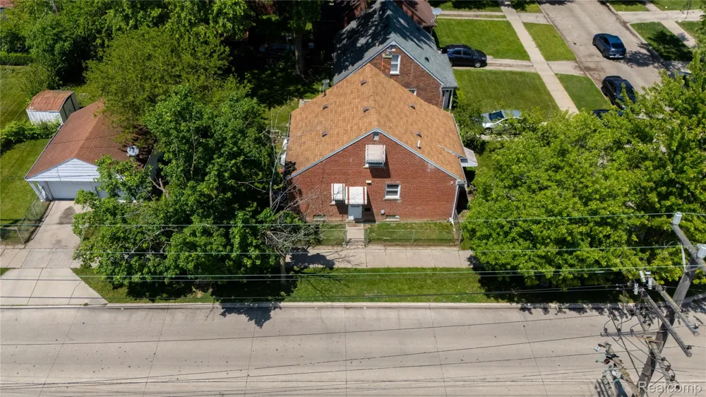12801 Wormer Redford Charter Township, MI 48239