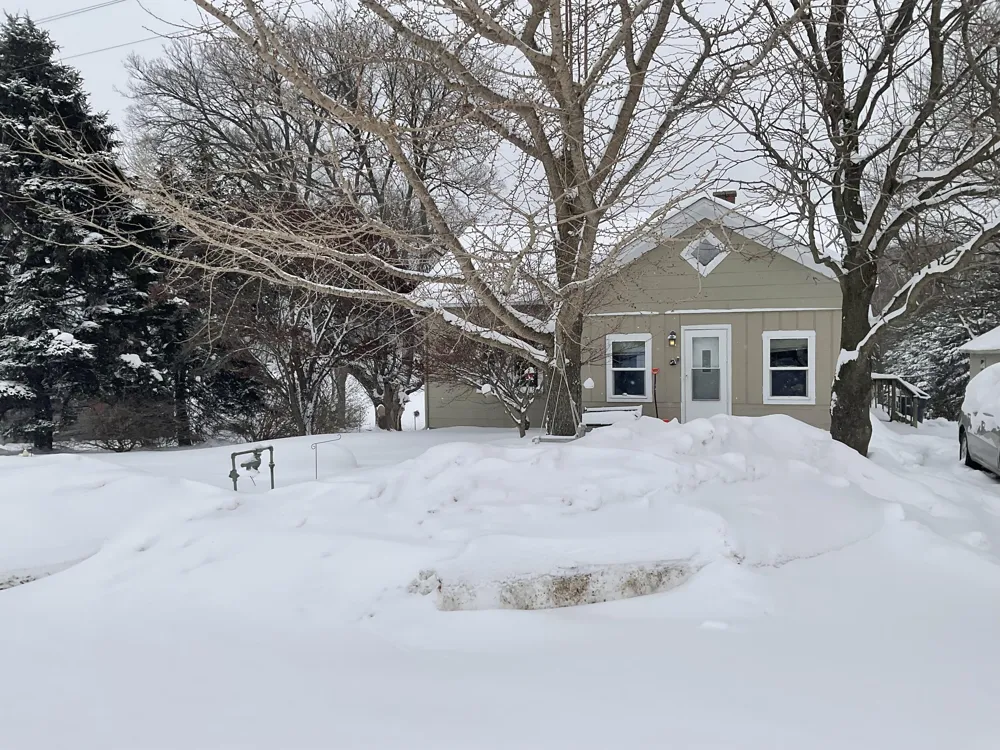 38983 County Road 215 Arlington Township, MI 49013