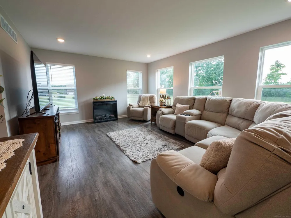 73153 Castle Court Armada Township, MI 48005