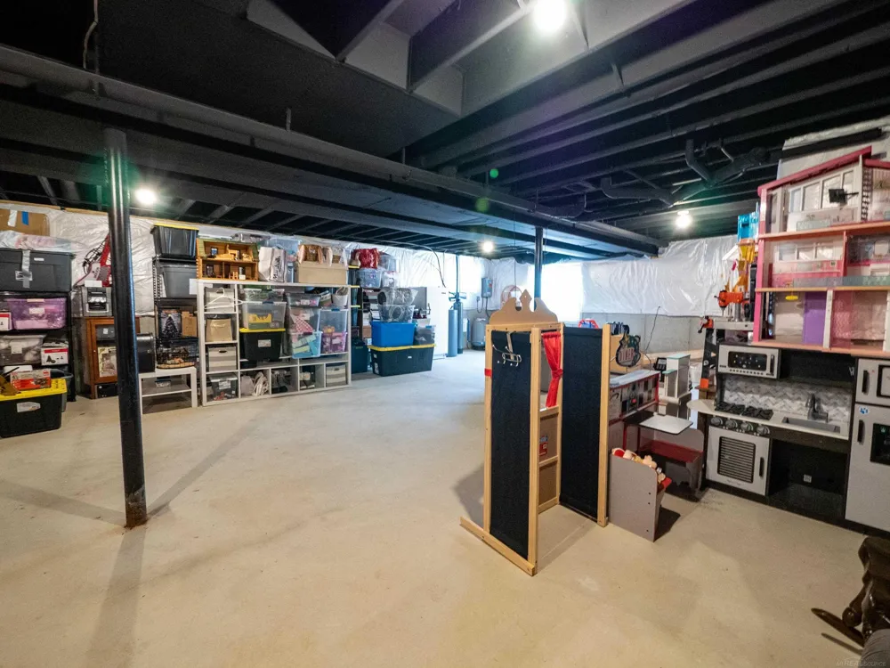 73153 Castle Court Armada Township, MI 48005