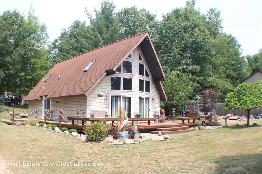 1911 Ogemaw Trail Trail Churchill Township, MI 48661