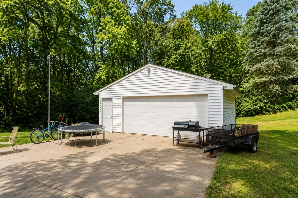 5953 Dawes Avenue Comstock Charter Township, MI 49048