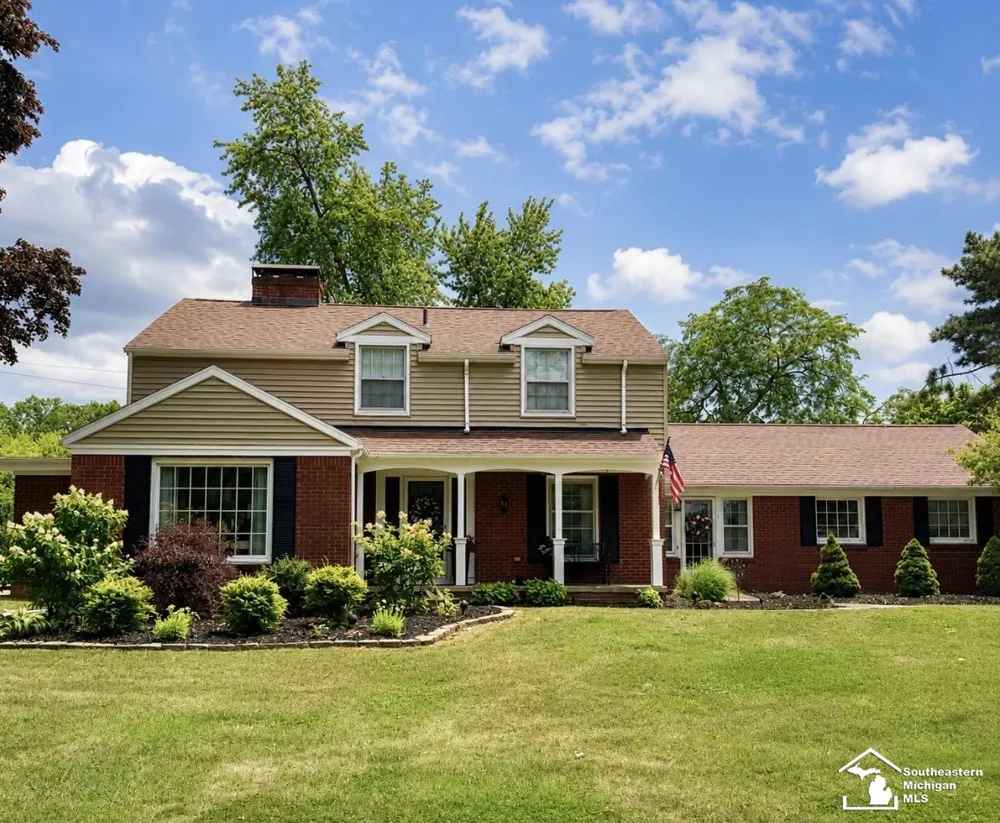 1365 Trenton Road Adrian City, MI 49221
