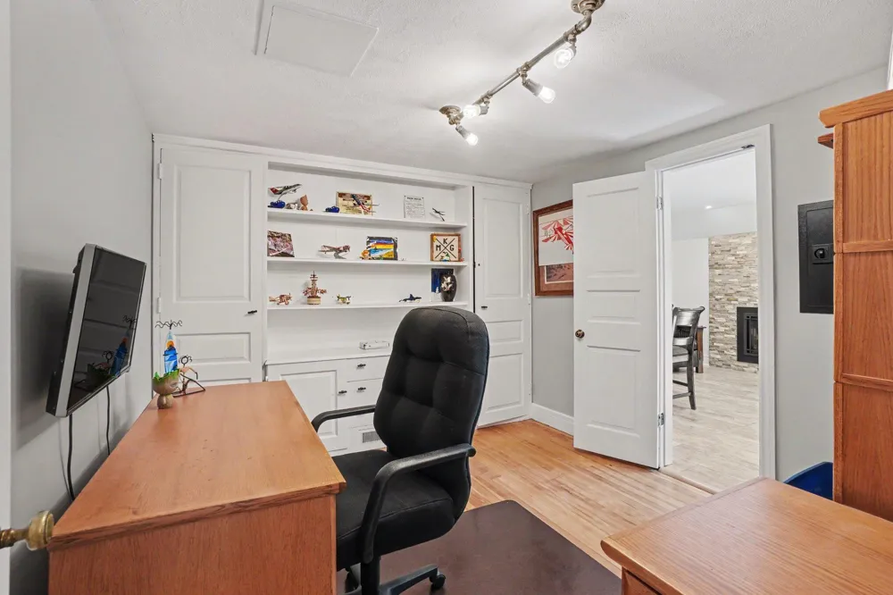 610 Ray Street North Muskegon City, MI 49445