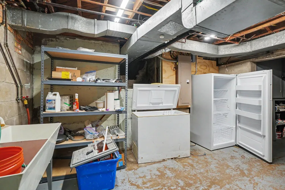 610 Ray Street North Muskegon City, MI 49445