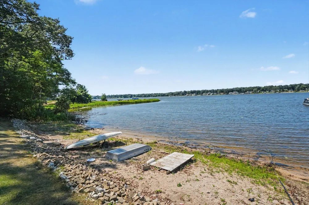 610 Ray Street North Muskegon City, MI 49445