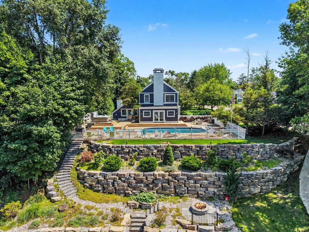 610 Ray Street North Muskegon City, MI 49445