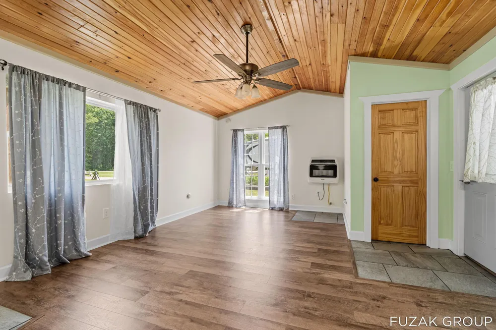 1780 Shady Lane Valley Township, MI 49010