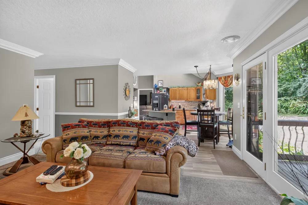 5025 Firethorne Drive Blackman Charter Township, MI 49201