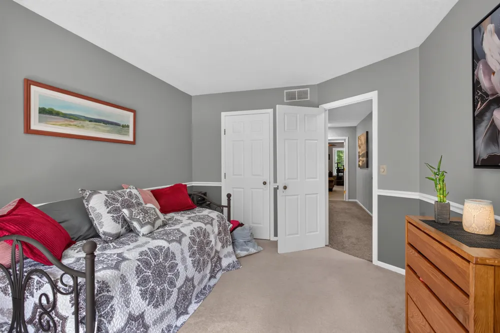 5025 Firethorne Drive Blackman Charter Township, MI 49201