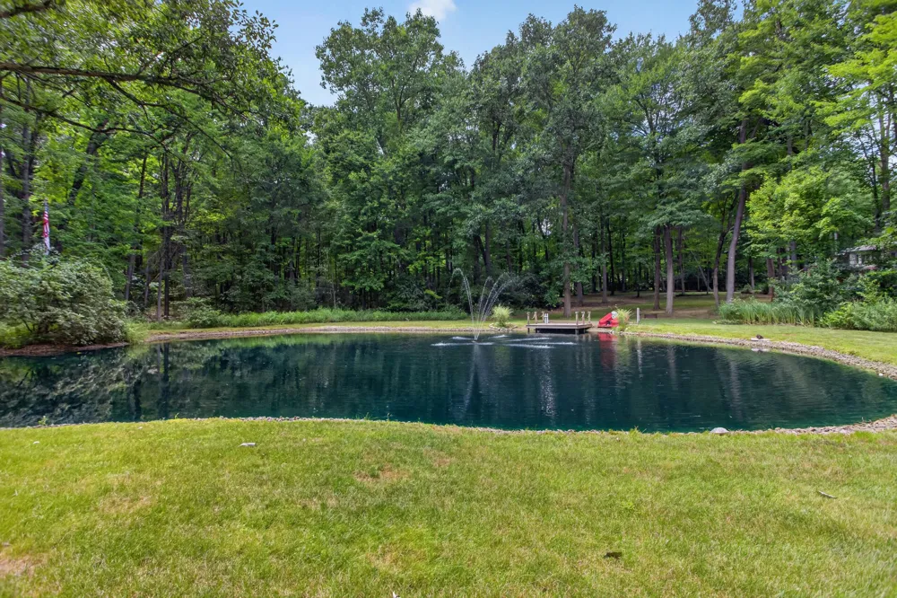 5025 Firethorne Drive Blackman Charter Township, MI 49201