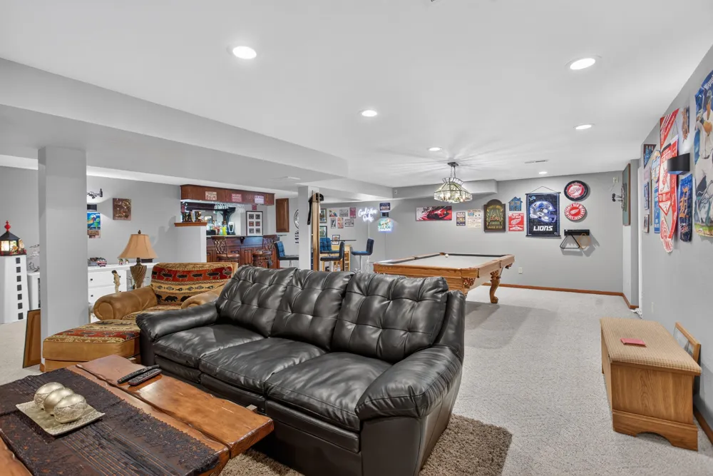 5025 Firethorne Drive Blackman Charter Township, MI 49201
