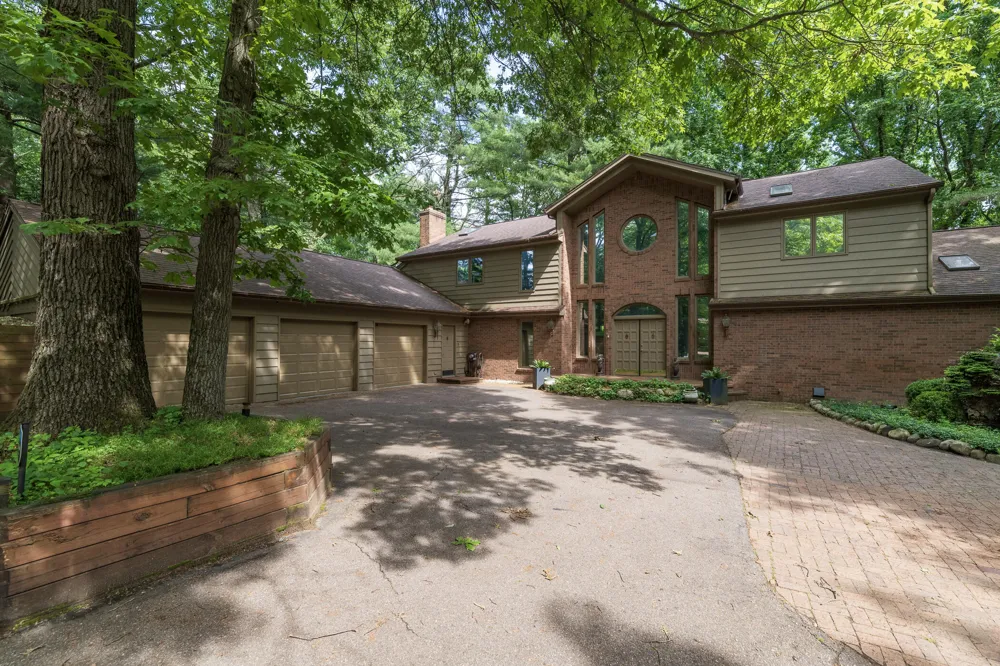 7129 Lakeridge Place Texas Charter Township, MI 49009
