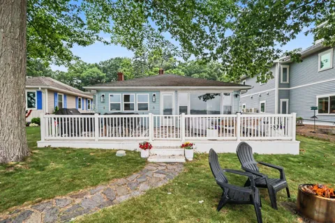 1028 Forest Drive