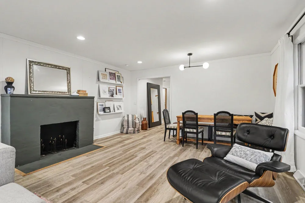 1028 Forest Drive Portage, MI 49002