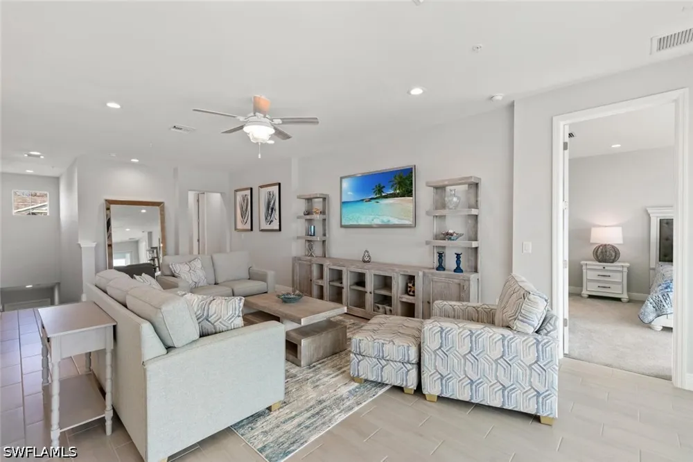 Seychelles Drive #507 Naples, FL 34112