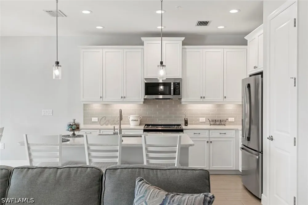 Seychelles Drive #507 Naples, FL 34112
