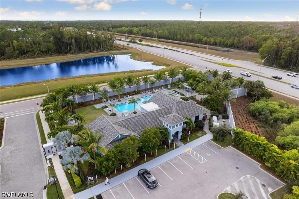 Seychelles Drive #507 Naples, FL 34112