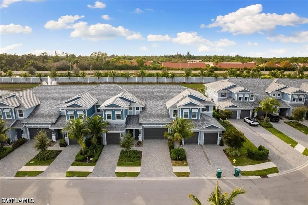 Seychelles Drive #507 Naples, FL 34112