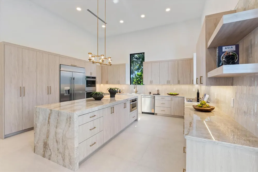 2525 Seminole Circle West Palm Beach, FL 33409