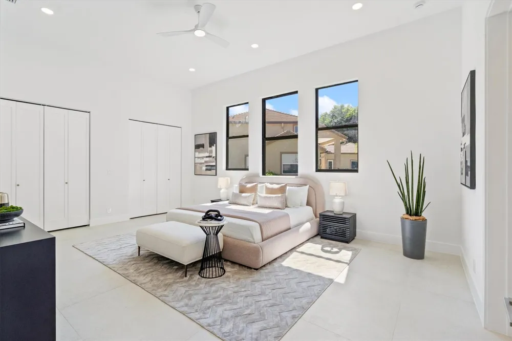 2525 Seminole Circle West Palm Beach, FL 33409