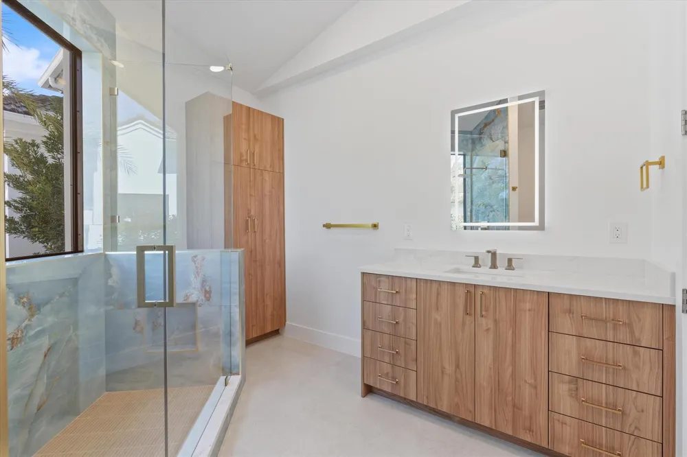 2525 Seminole Circle West Palm Beach, FL 33409