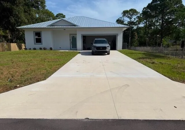 281 BALI SE Palm Bay, FL 32909