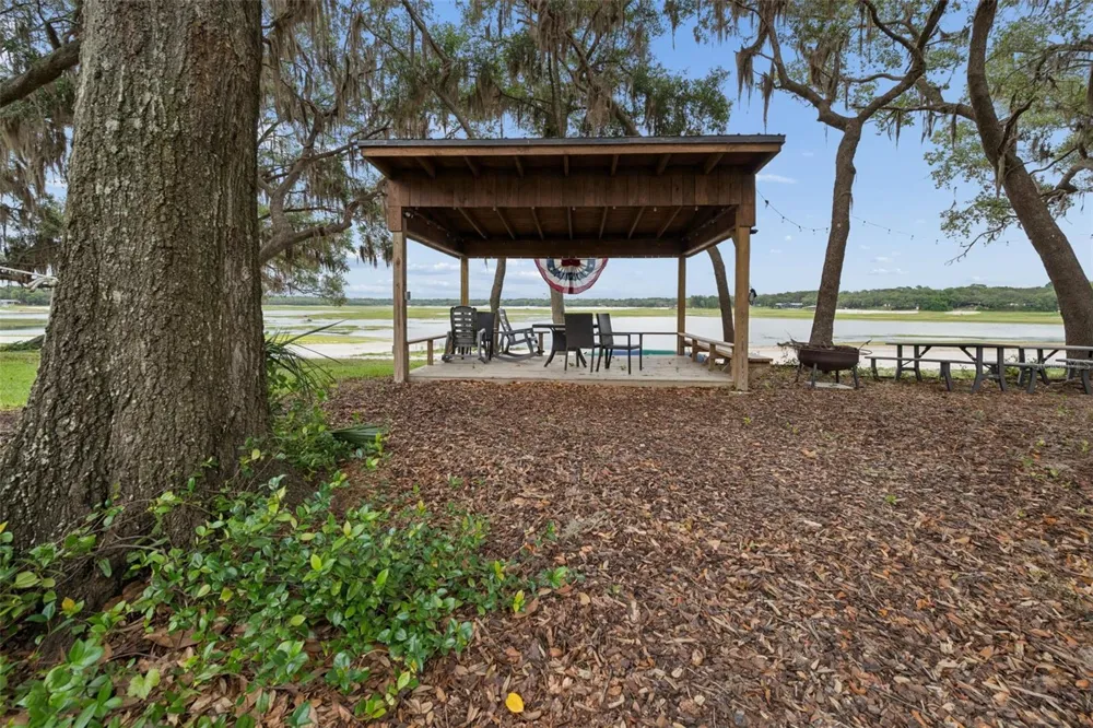 7229 PLEASANT POINT ROAD Keystone Heights, FL 32656