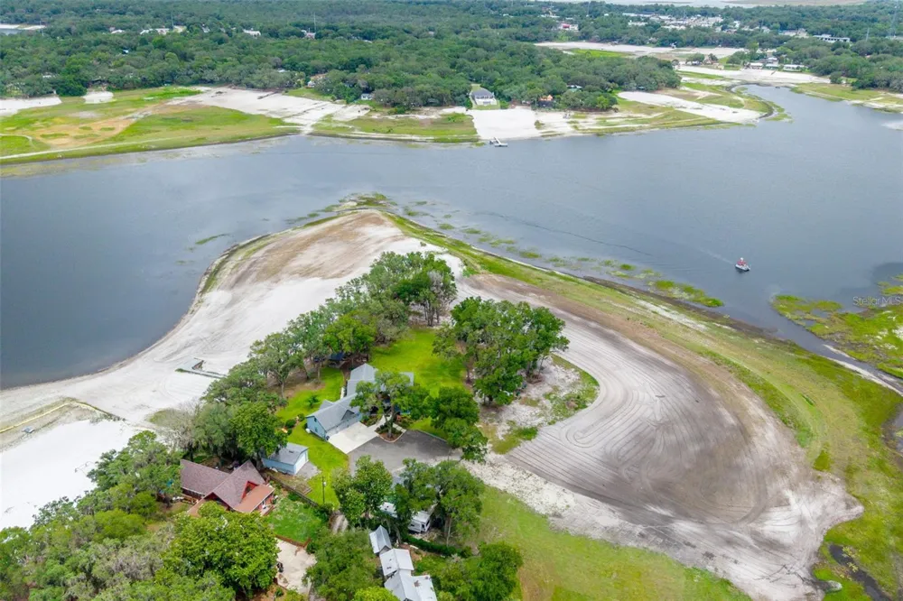 7229 PLEASANT POINT ROAD Keystone Heights, FL 32656