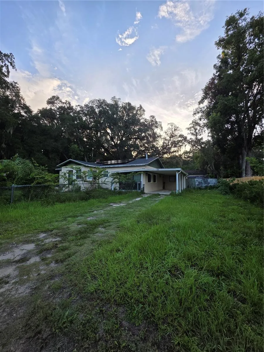 11647 SE 60TH AVENUE Belleview, FL 34420