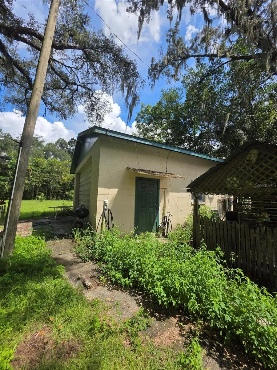 11647 SE 60TH AVENUE Belleview, FL 34420