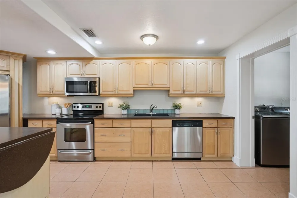 1713 GULFVIEW DRIVE #435B Maitland, FL 32751
