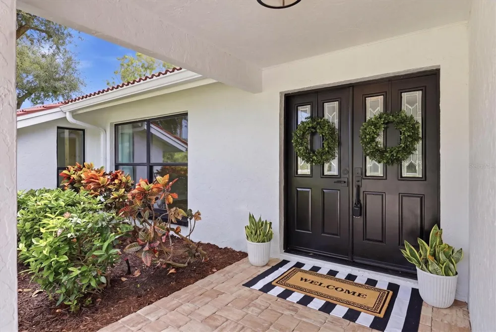8822 MISTY CREEK DRIVE Sarasota, FL 34241